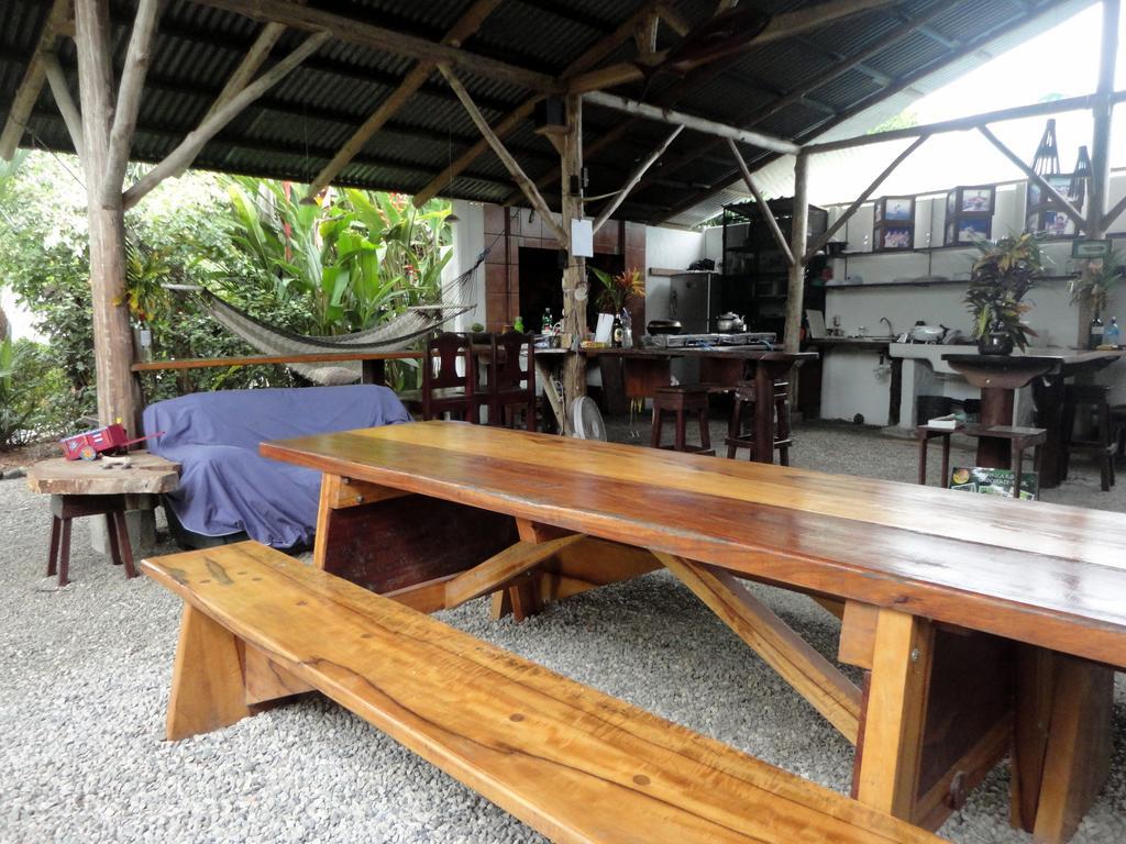Cabinas Tropicales Puerto Jiménez 部屋 写真