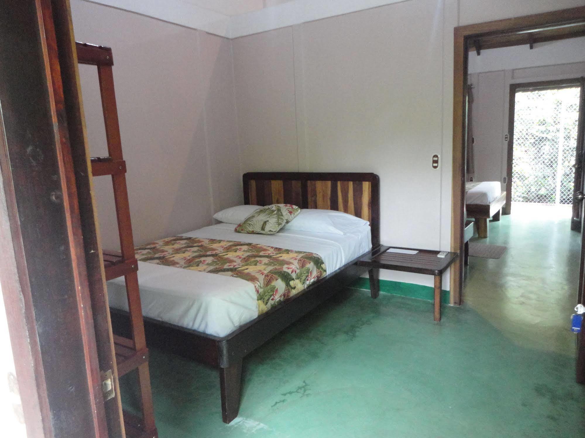Cabinas Tropicales Puerto Jiménez エクステリア 写真